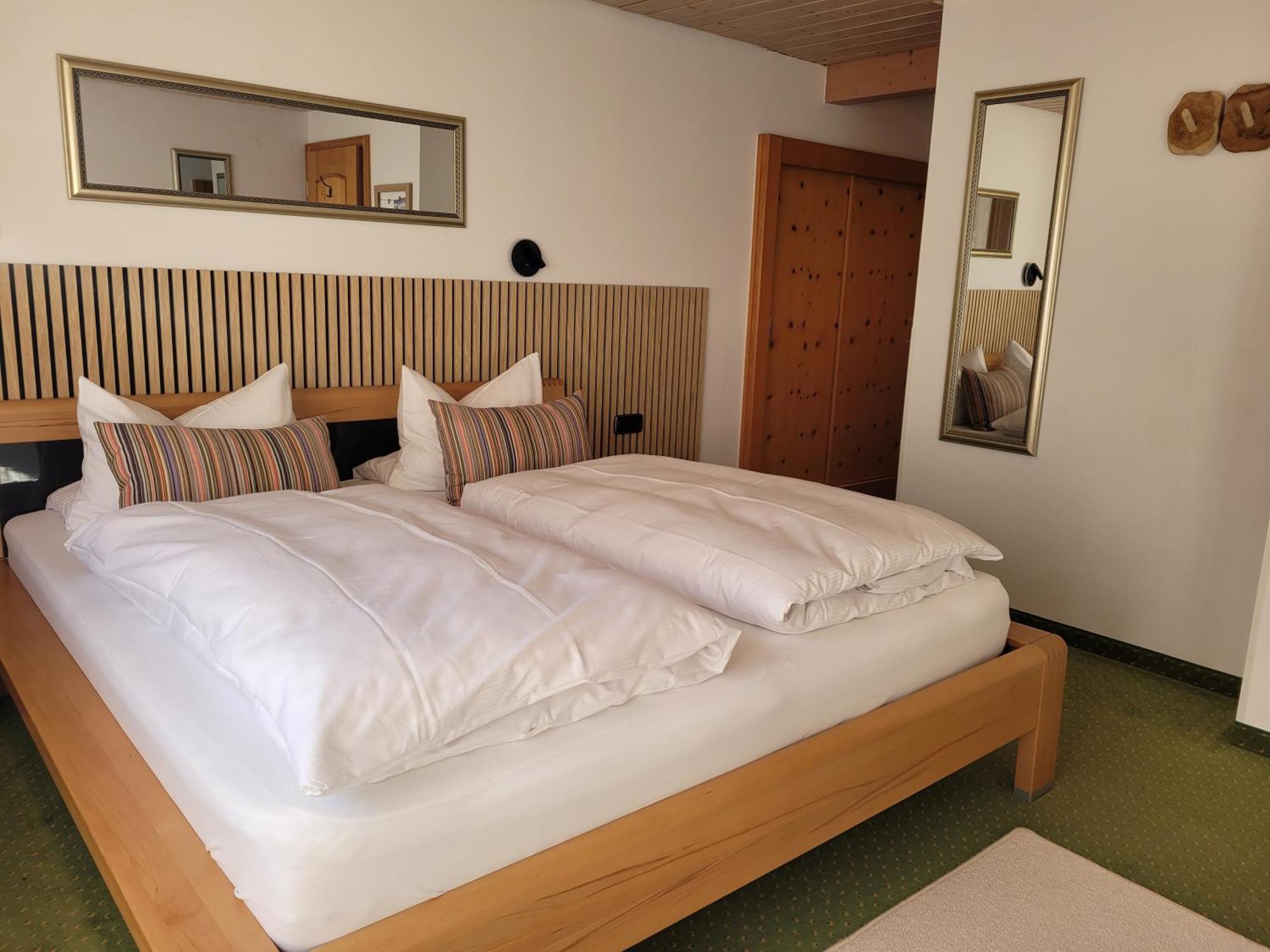 Hotel Obergfell Brandenberg Екстериор снимка